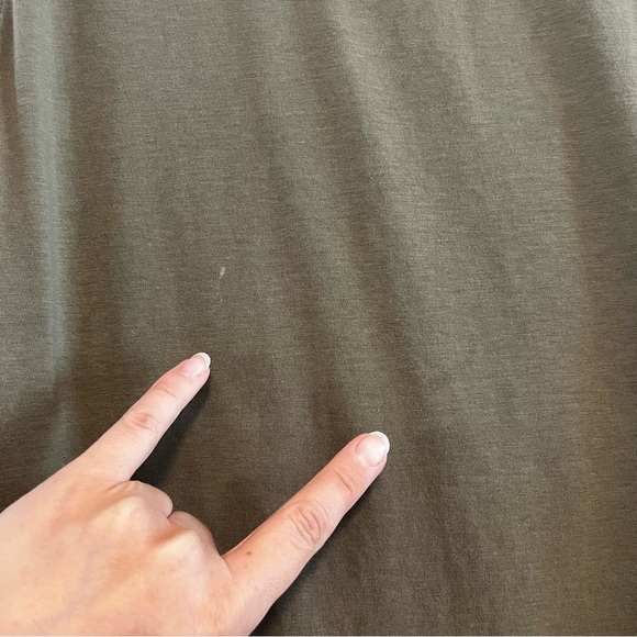 Lululemon | Tank Top - Picture 12 of 12